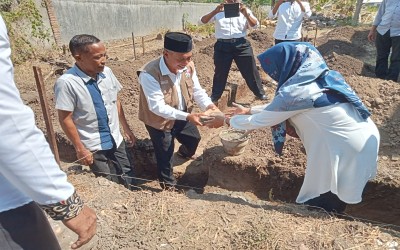 Peletakkan Batu Pertama Renovasi Pembangunan Masjid Pendidikan Ulil Al-Bab SMA Patriot Bekasi